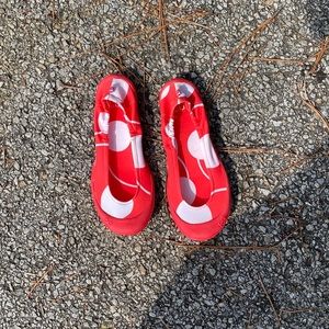 LUV Footwear Girls Shoes Size 34 / 1 Red & White Polka Dots